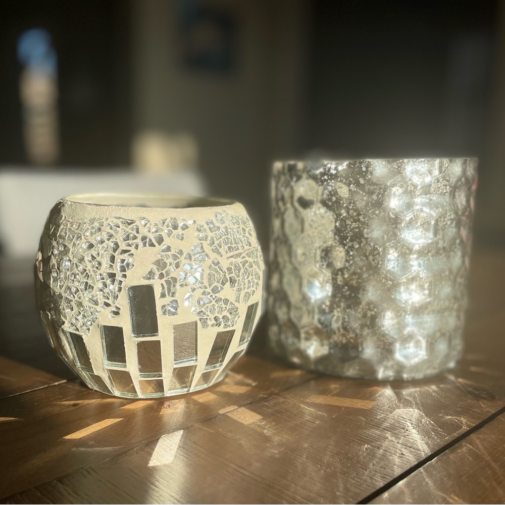 Decorative vases